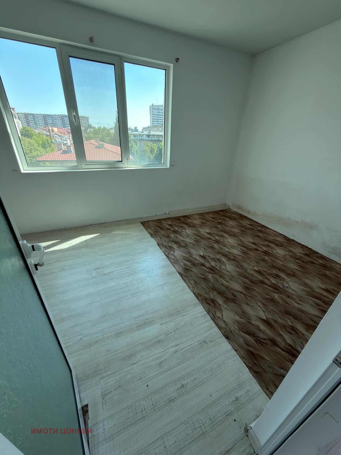 Продава 4-СТАЕН, гр. Стара Загора, Център, снимка 2 - Апартаменти - 55989686
