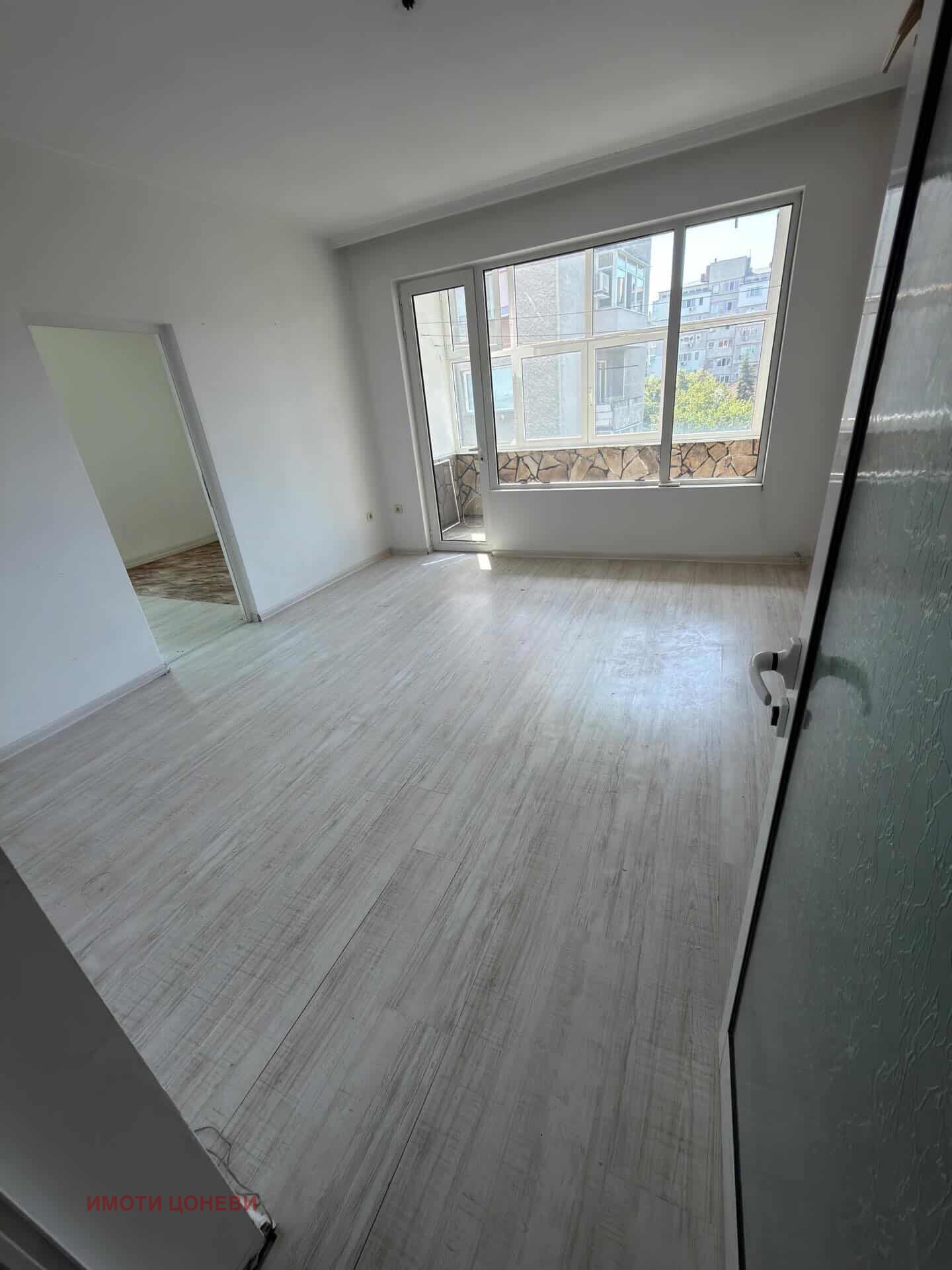 Продава 4-СТАЕН, гр. Стара Загора, Център