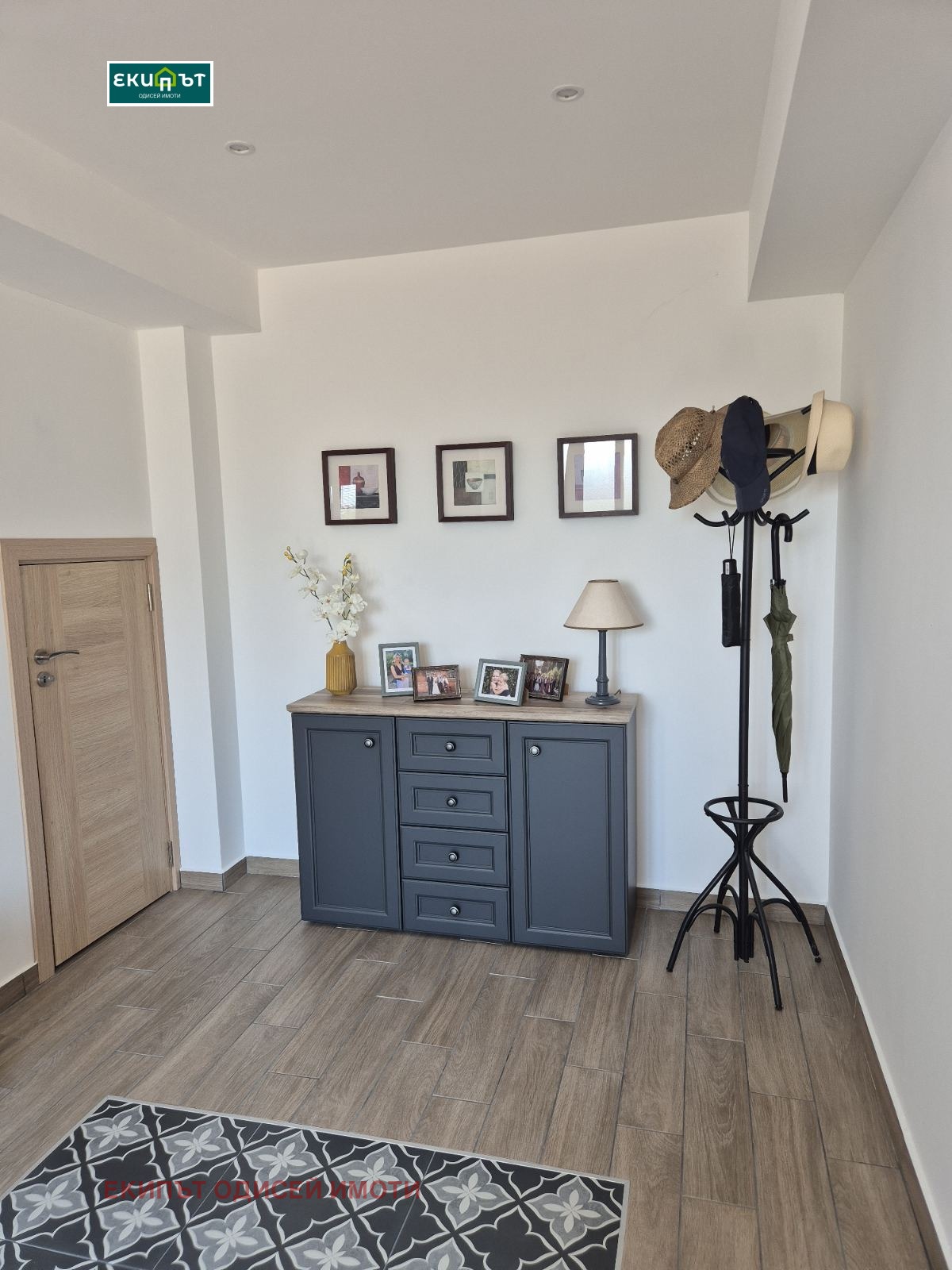 Продава КЪЩА, с. Добрина, област Варна, снимка 8 - Къщи - 53947336
