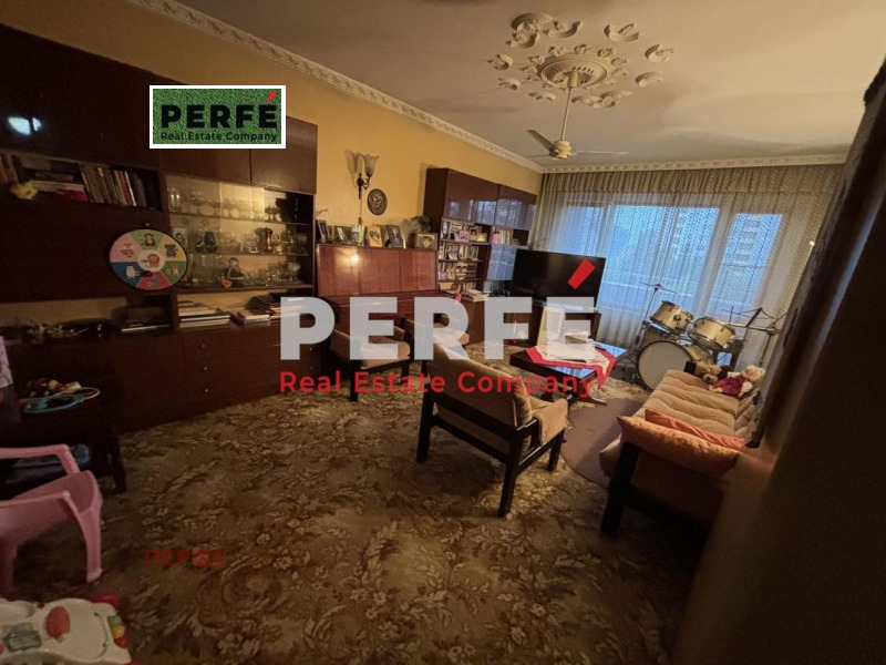 Продава МНОГОСТАЕН в град Бургас, Славейков - 101 кв.м / 180 000 € » 352 049.40 лв., ПЕРФЕ