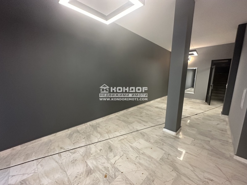 De vânzare  1 dormitor Plovdiv , Țentâr , 112 mp | 45215734 - imagine [11]