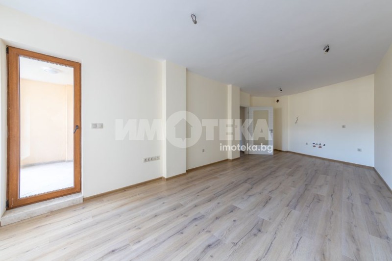 Продава 3-СТАЕН, гр. Варна, Аспарухово, снимка 13 - Апартаменти - 52411002