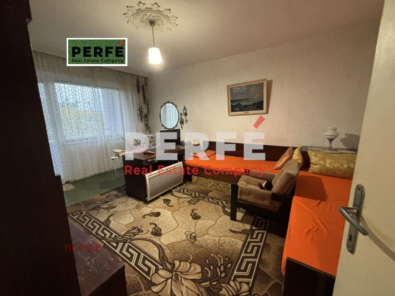 Продава МНОГОСТАЕН, гр. Бургас, Славейков, снимка 4 - Апартаменти - 52846206