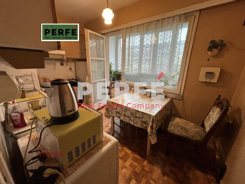 Продава МНОГОСТАЕН, гр. Бургас, Славейков, снимка 9 - Апартаменти - 52846206