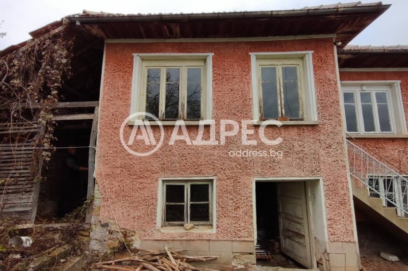 Продава КЪЩА, с. Агатово, област Габрово, снимка 3 - Къщи - 52599367