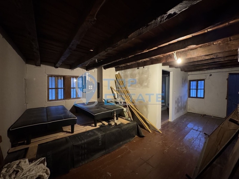 Продава КЪЩА, гр. Елена, област Велико Търново, снимка 12 - Къщи - 53536825