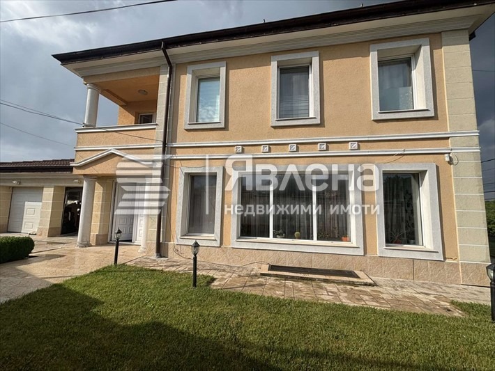 Продава КЪЩА, гр. София, гр. Банкя, снимка 2 - Къщи - 55140164