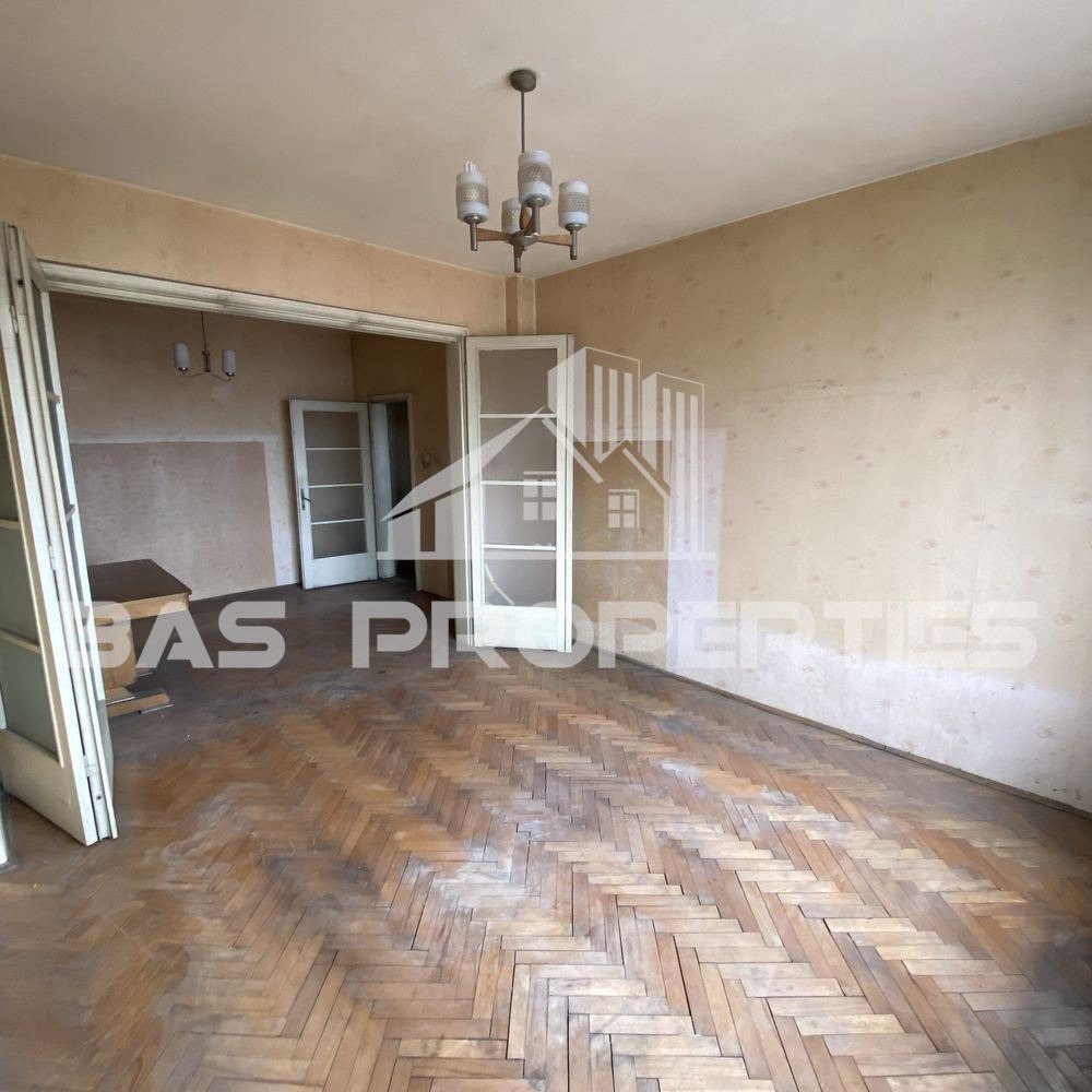 Продава 3-СТАЕН, гр. София, Център, снимка 3 - Апартаменти - 54342131