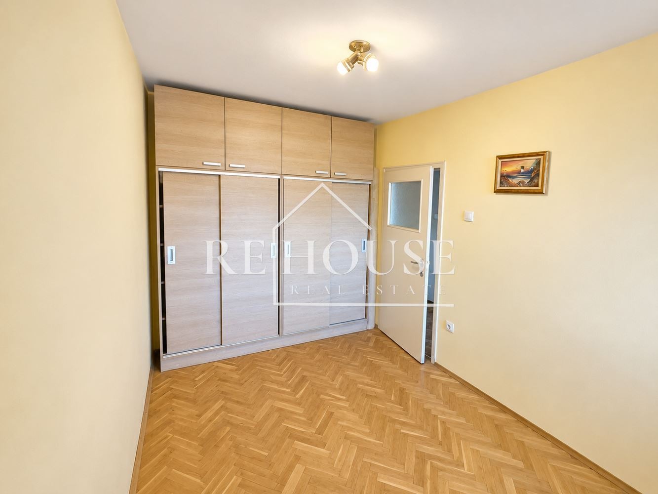 Продава 3-СТАЕН, гр. Варна, Център, снимка 10 - Апартаменти - 55649665