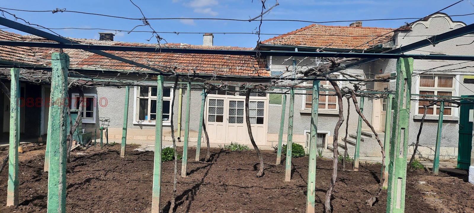 Продава КЪЩА, с. Дибич, област Шумен, снимка 2 - Къщи - 53997609