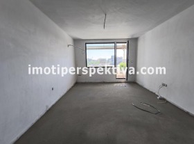 1 dormitorio Jristo Smirnenski, Plovdiv 1