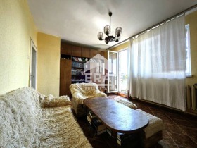 2 chambres Vazrajdane, Rouse