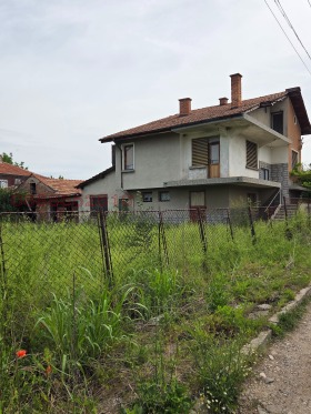Продава къща област Пловдив с. Златовръх - [1] 