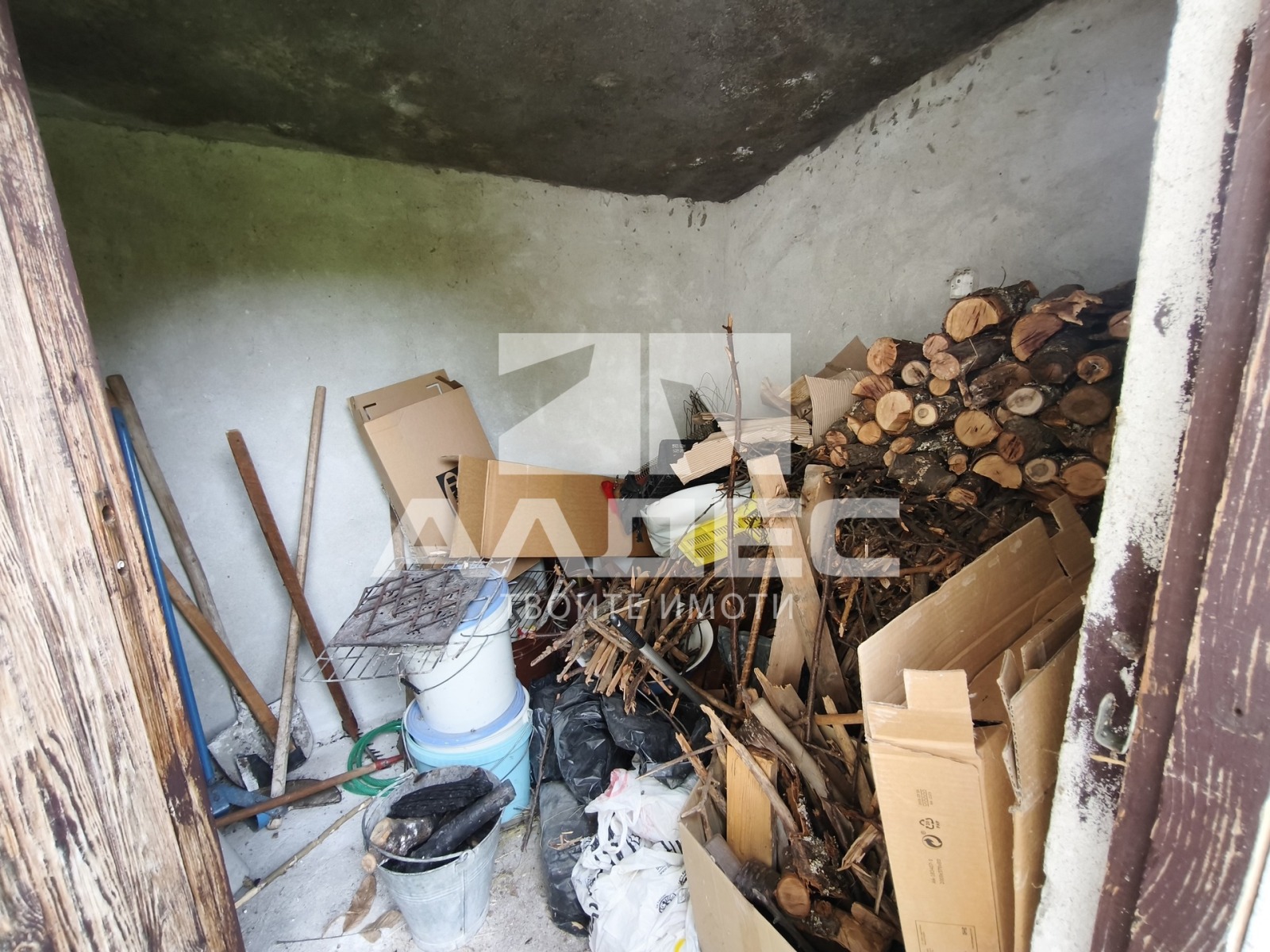 Продава КЪЩА, с. Планиница, област Перник, снимка 16 - Къщи - 54279383