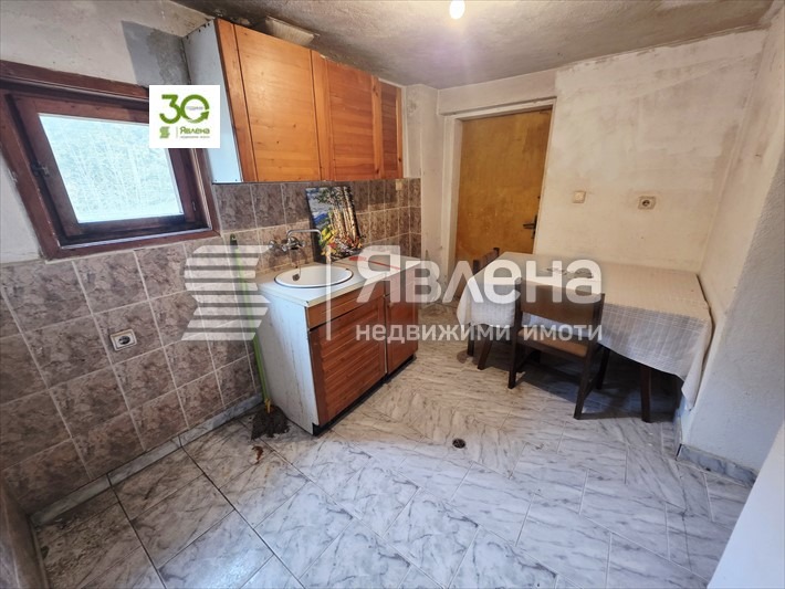 Продава КЪЩА, с. Осеново, област Варна, снимка 13 - Къщи - 54152820