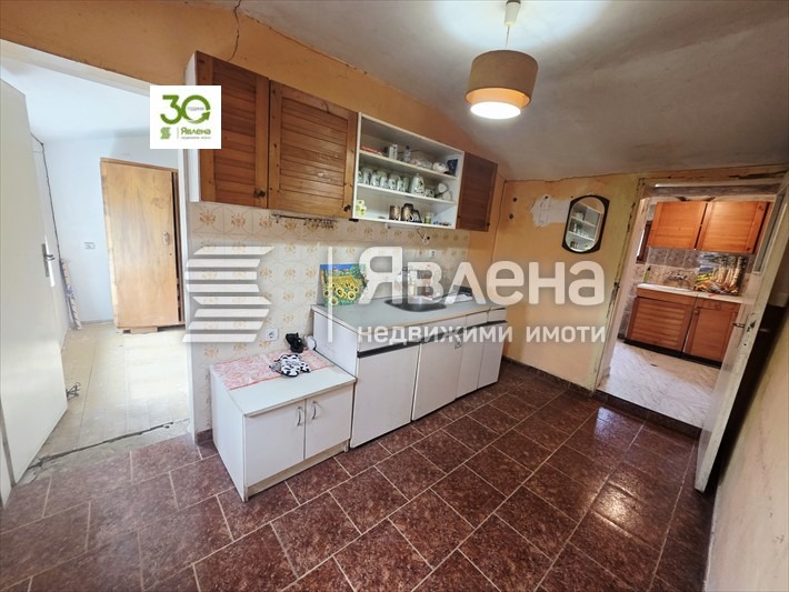 Продава КЪЩА, с. Осеново, област Варна, снимка 12 - Къщи - 54152820