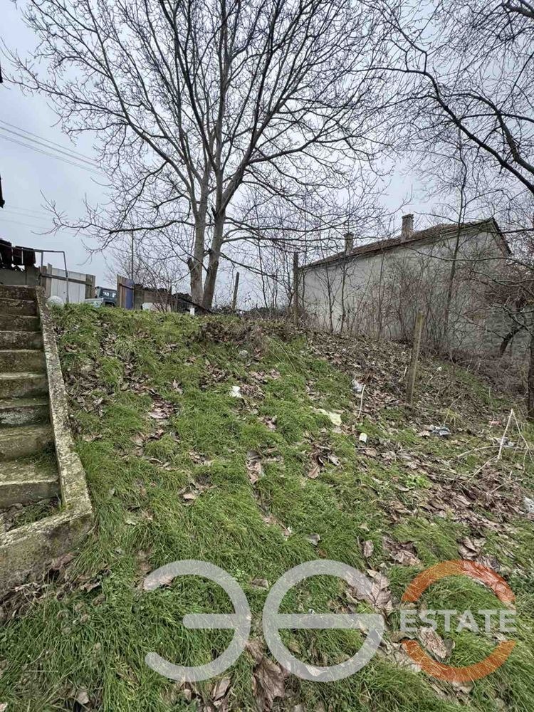 Продава КЪЩА, с. Николаевка, област Варна, снимка 6 - Къщи - 56199401