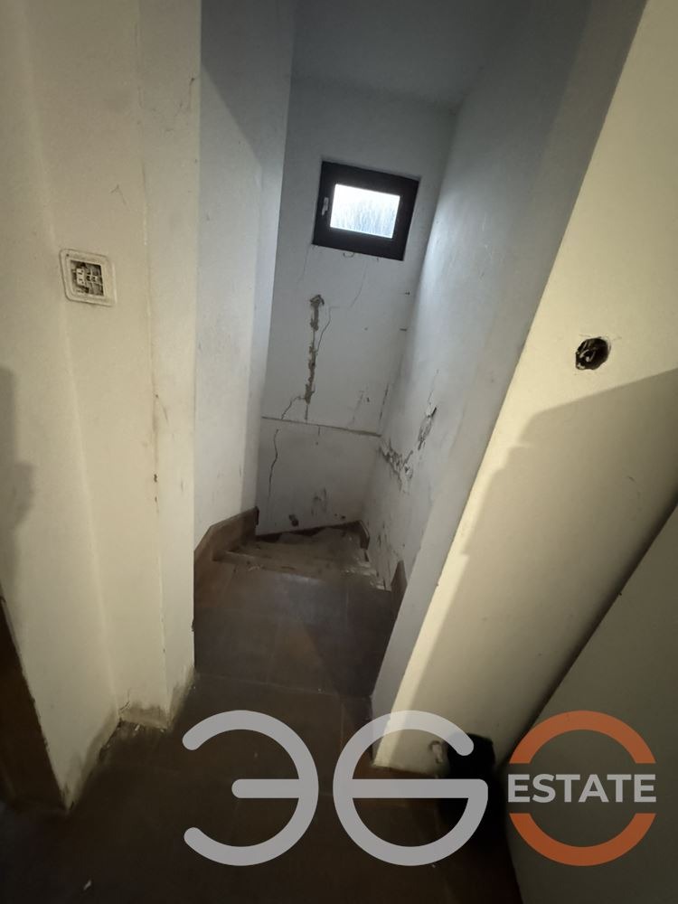 Продава КЪЩА, с. Николаевка, област Варна, снимка 12 - Къщи - 56199401