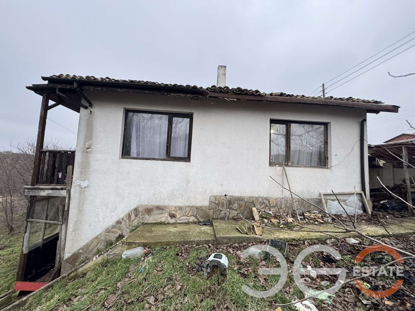 Продава КЪЩА, с. Николаевка, област Варна, снимка 2 - Къщи - 56199401
