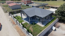 Casa Skutare, regione Plovdiv
