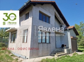 Будинок м-т Боровец - юг, Варна