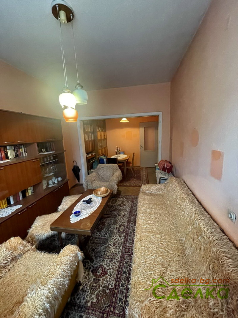 En venta  2 dormitorios Gabrovo , Tsentar , 75 metros cuadrados | 82967786 - imagen [2]
