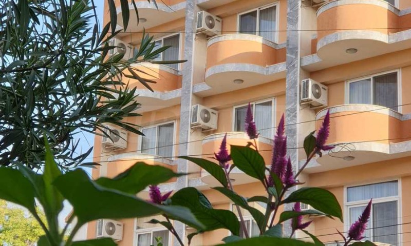 Продаја  Хотел регион Благоевград , Петрич , 1050 м2 | 79625151