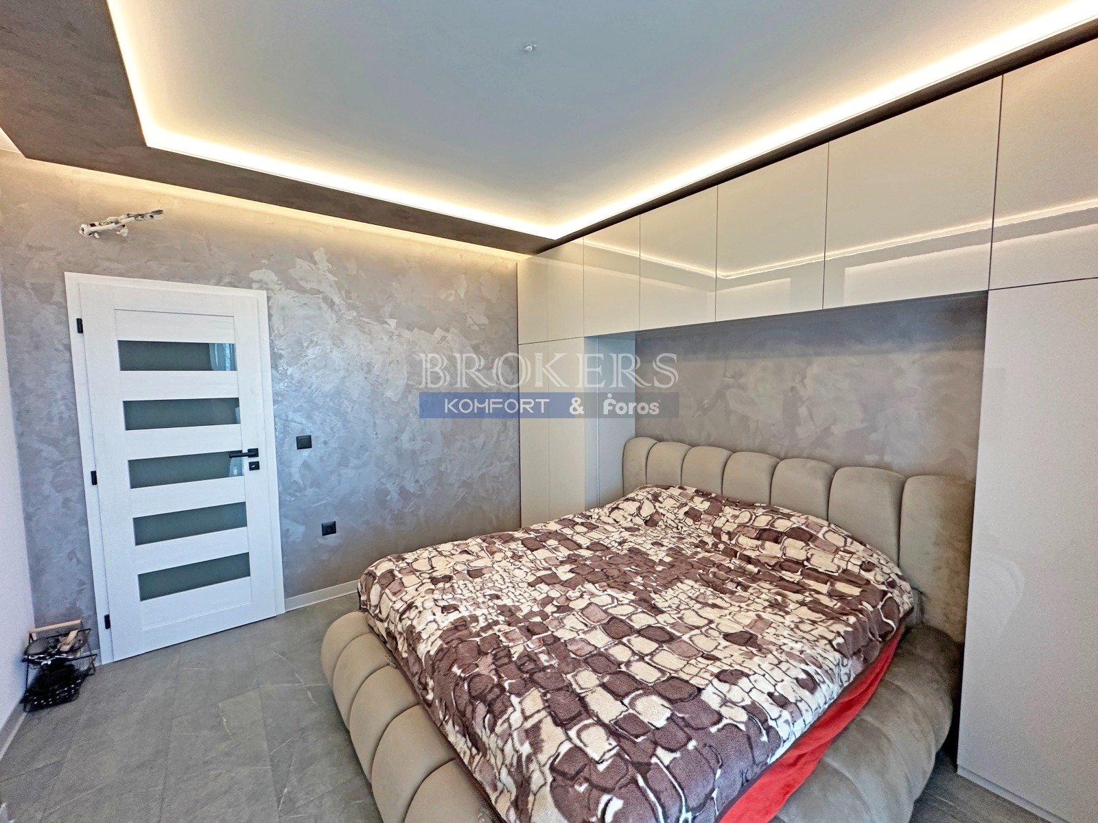 Продава 2-СТАЕН, гр. Варна, м-т Ален мак, снимка 10 - Апартаменти - 54125237