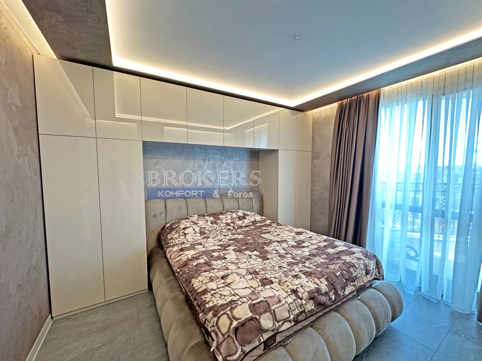 Продава 2-СТАЕН, гр. Варна, м-т Ален мак, снимка 9 - Апартаменти - 54125237