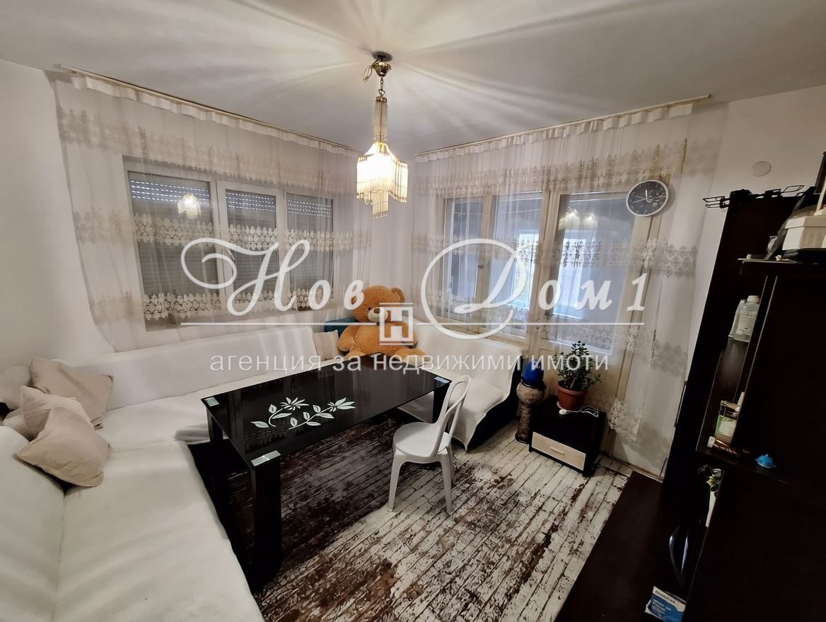 Продава 3-СТАЕН, гр. Пловдив, Захарна фабрика, снимка 2 - Апартаменти - 54189867