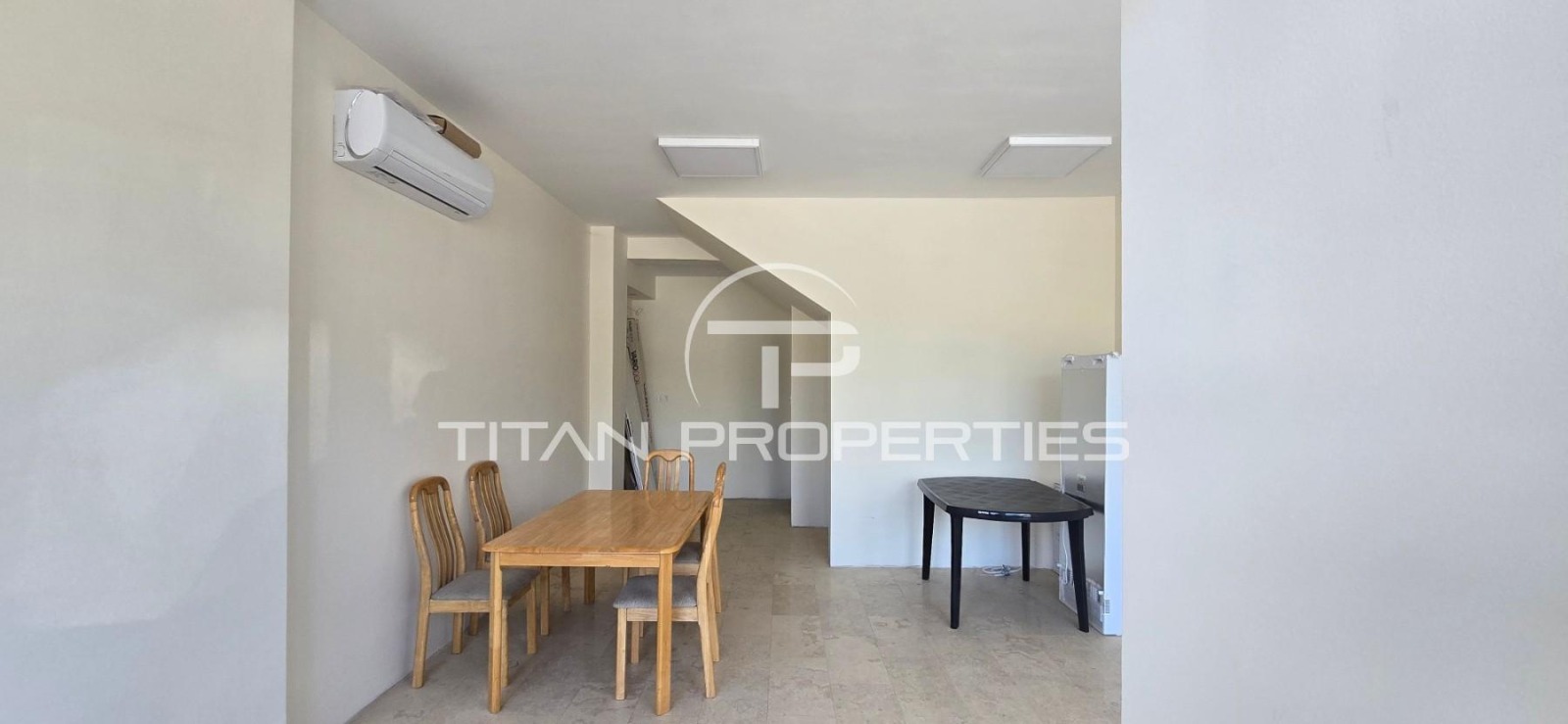 Продава ОФИС, гр. София, Център, снимка 2 - Офиси - 56118935