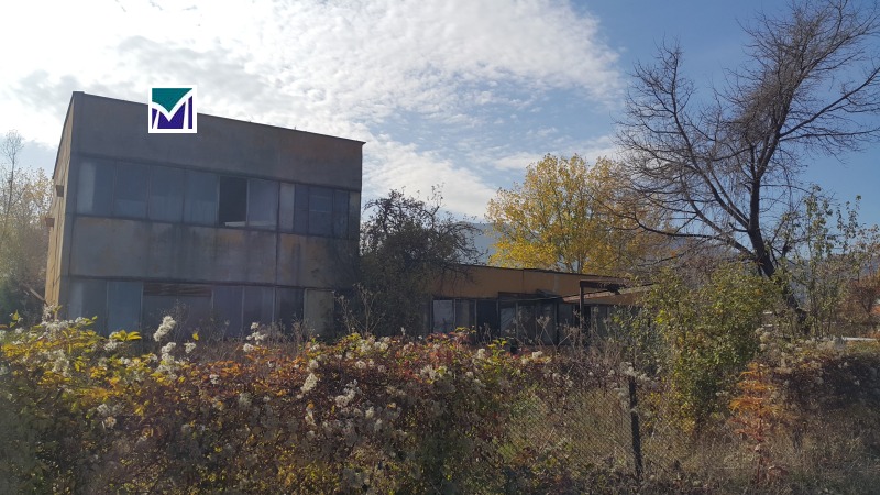 Продава ПРОМ. ПОМЕЩЕНИЕ в град Враца, Промишлена зона - 6882 кв.м / При запитване, МОНОГРАМ-ИНДУСТРИАЛНИ И ЛОГИСТИЧНИ ИМОТИ