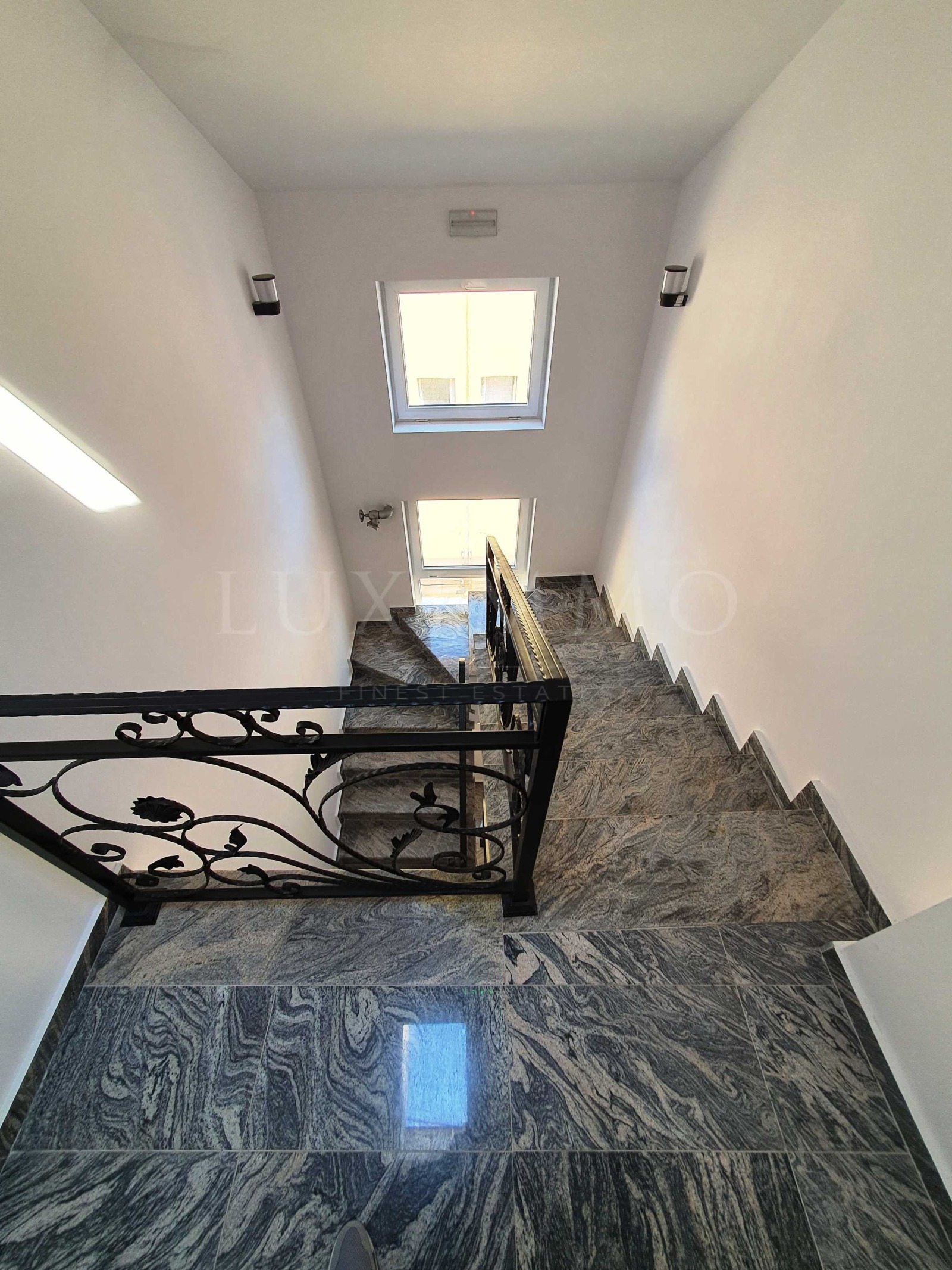 Продава КЪЩА | Imot.bg — изображение 10