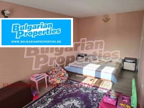 Hus Rudnik, Burgas 15