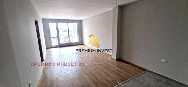 Продава  2-стаен град Пловдив , Христо Смирненски , 82 кв.м | 81184518