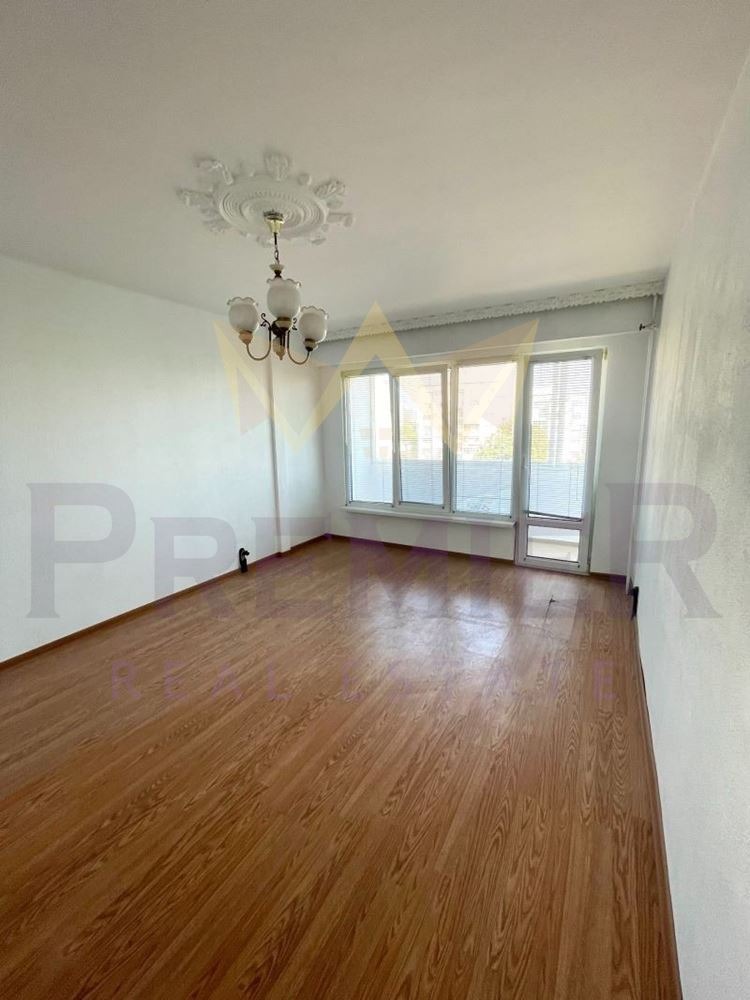 Te koop  2 slaapkamers Varna , Vladislav Varnentsjik 1 , 70 m² | 71068203