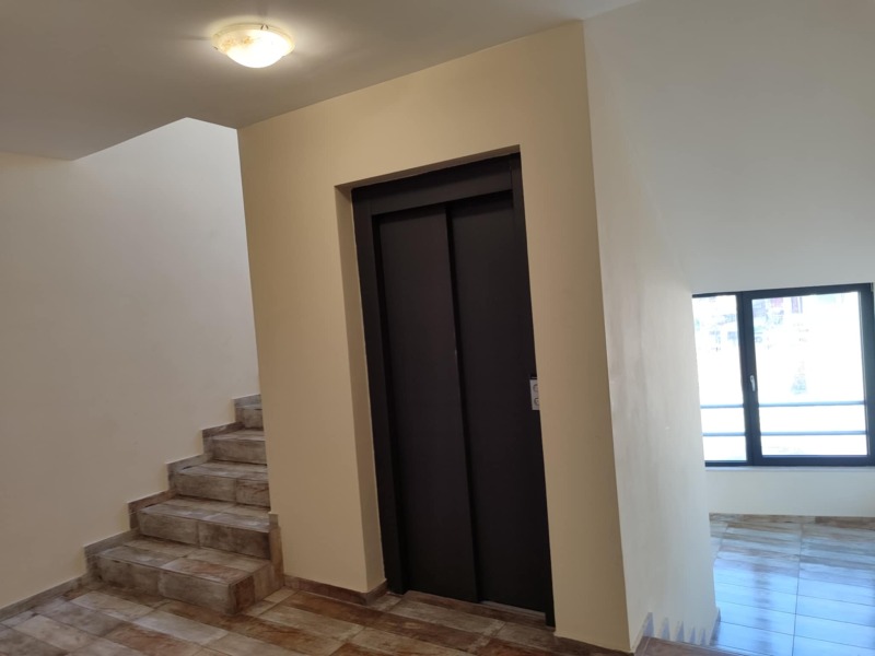 Продава  3-стаен, град Враца, Център •  133 100 EUR • ID 26552466 — holmes.bg - [1] 