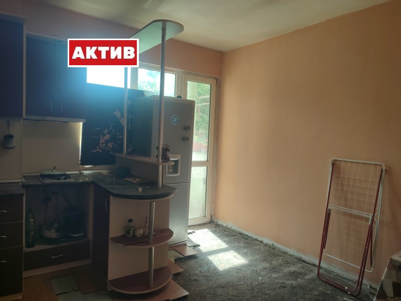На продаж  3 кімнатна Търговище , Център , 91 кв.м | 36692407 - зображення [3]