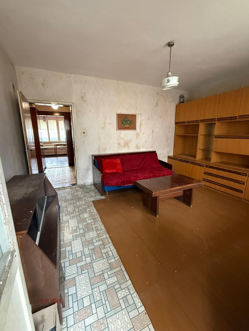 Продава 4-СТАЕН, гр. Шумен, Болницата