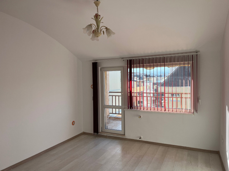 Eladó  Bérlakás Sofia , Manastirski livadi , 118 négyzetméter | 27772777 - kép [13]