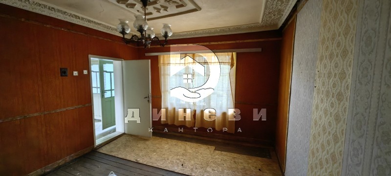 Продава КЪЩА, с. Сърнево, област Стара Загора, снимка 11 - Къщи - 47139750