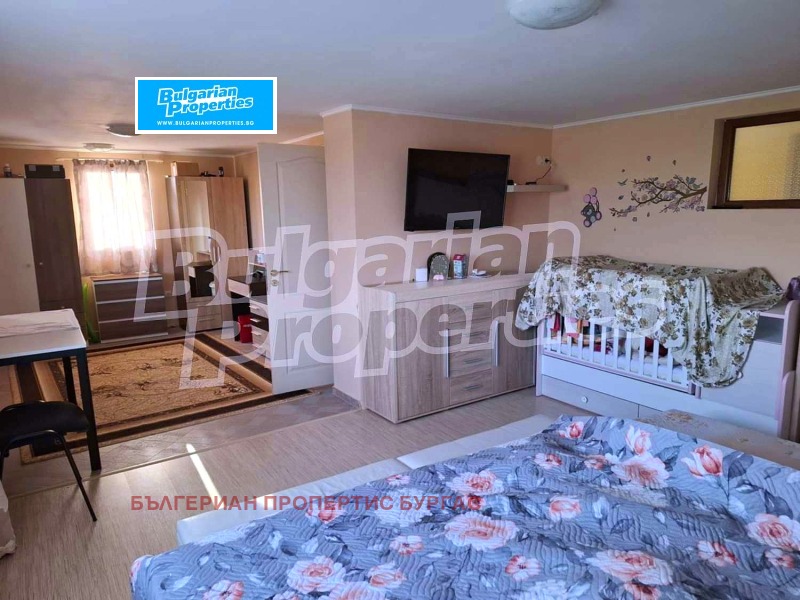 Til salg  Hus Burgas , Rudnik , 220 kvm | 94227113 - billede [14]