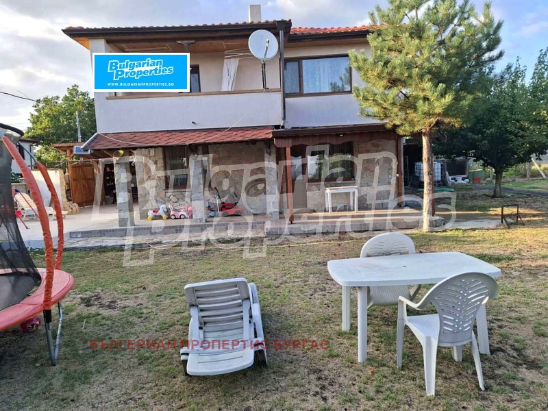 Til salg  Hus Burgas , Rudnik , 220 kvm | 94227113 - billede [2]