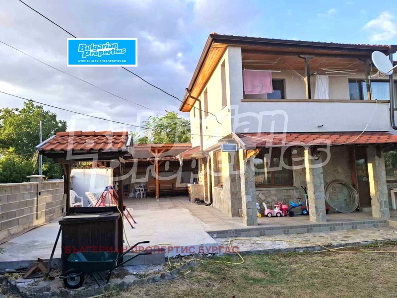 Til salg  Hus Burgas , Rudnik , 220 kvm | 94227113 - billede [3]