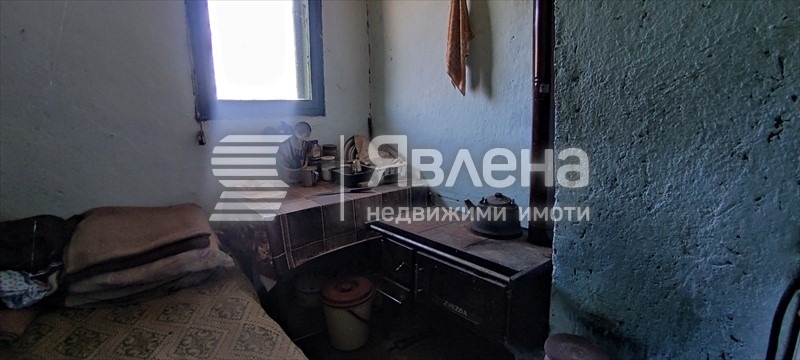 Продава КЪЩА, с. Гълъбник, област Перник, снимка 5 - Къщи - 55828660