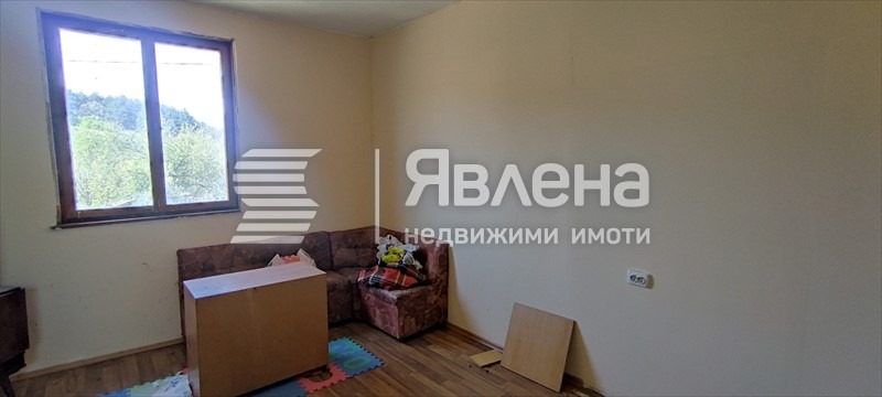 Продава КЪЩА, с. Гълъбник, област Перник, снимка 2 - Къщи - 55828660