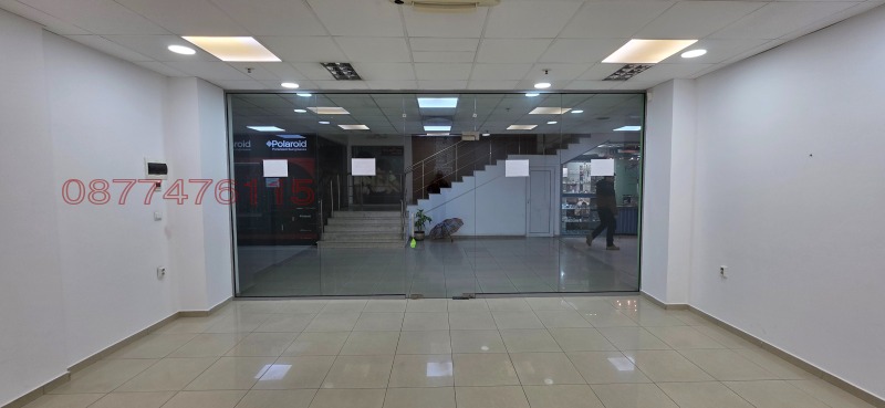 Продава МАГАЗИН в град Пловдив, Център - 61 кв.м / 57 000 € » 111 482.31 лв.