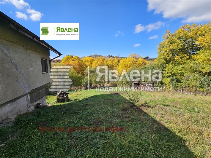 Продава КЪЩА, с. Големо Бучино, област Перник, снимка 16 - Къщи - 54743602