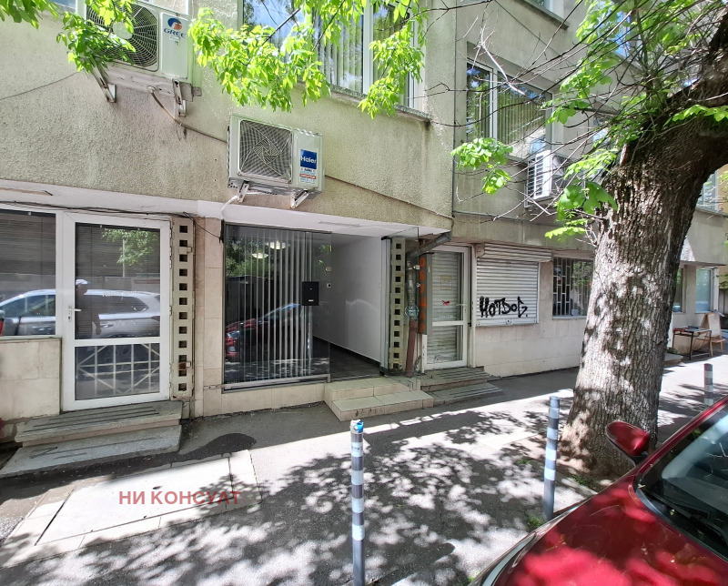 Til salg  Butik Sofia , Meditsinska akademiya , 26 kvm | 79804623