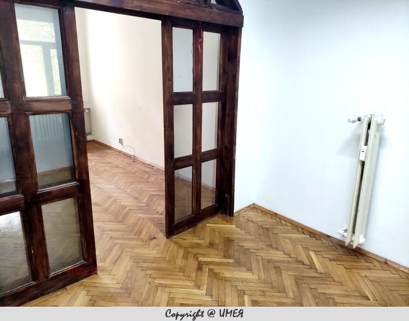 Продава  2-стаен град София , Център , 73 кв.м | 10961717 - изображение [2]